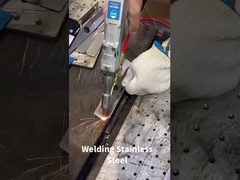 Four In One Fiber Laser Welding Machine Weld For Metal SS CS AL 3000W